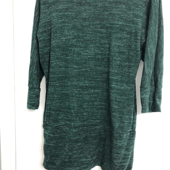 Tunics - Picture 2 of 7